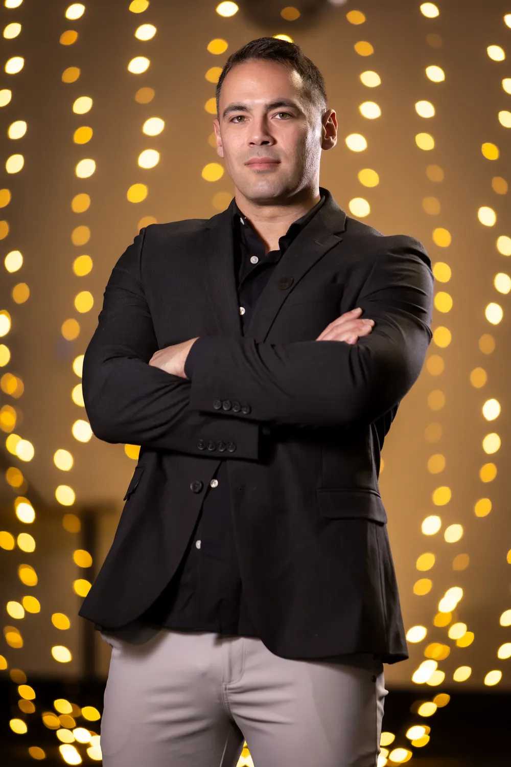 Studio portrait by Jacob Clement, photo 28