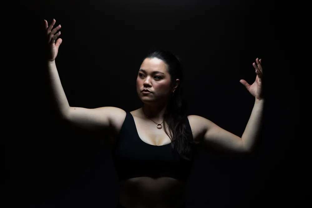 Studio portrait by Jacob Clement, photo 34